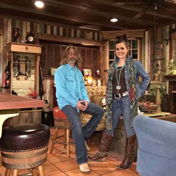 Meet your Posher, Pami - Picture 1 of 1